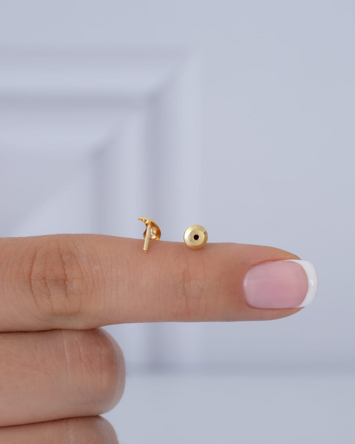 Arete Topo Dualidad 4 mm — Oro Laminado